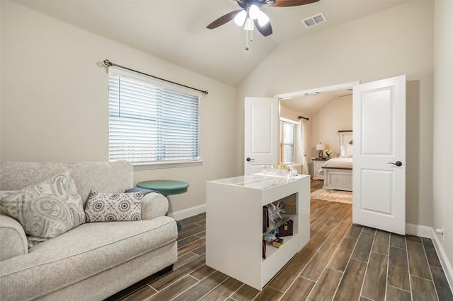 8244 Cheetah Path, Godley, TX 76044