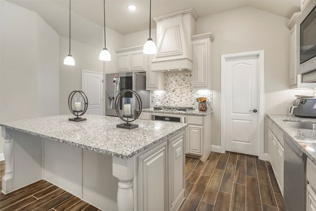 8244 Cheetah Path, Godley, TX 76044