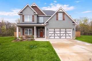 116 Hidesta Court, Kathleen, GA 31047