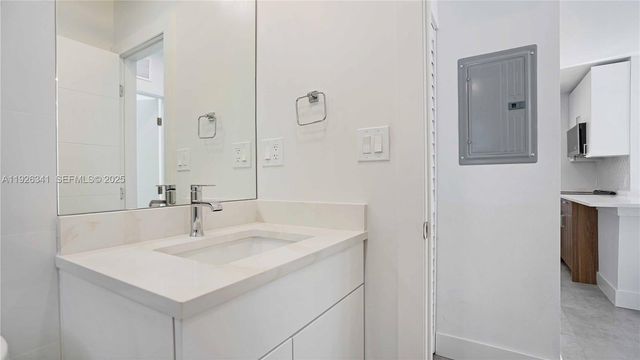 1119 W Las Olas Blvd 3, Fort Lauderdale, FL 33312