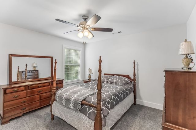 113 Summit Dr, Columbia, TN 38401