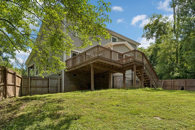 113 Summit Dr, Columbia, TN 38401