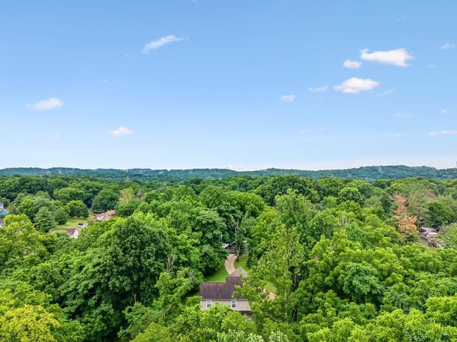 113 Summit Dr, Columbia, TN 38401