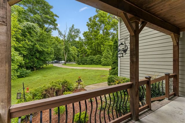 113 Summit Dr, Columbia, TN 38401