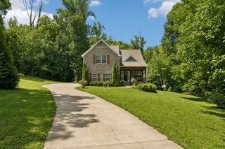 113 Summit Dr, Columbia, TN 38401
