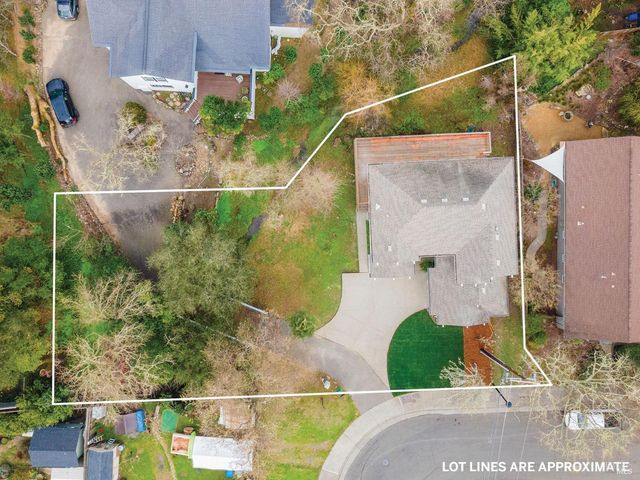 397 Parkview Dr, Healdsburg, CA 95448