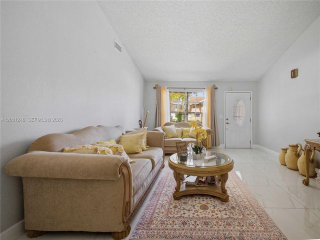 1319 SW 74th Ave, North Lauderdale, FL 33068