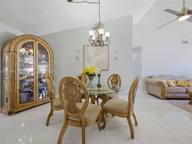 1319 SW 74th Ave, North Lauderdale, FL 33068