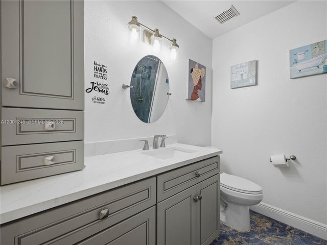 1319 SW 74th Ave, North Lauderdale, FL 33068