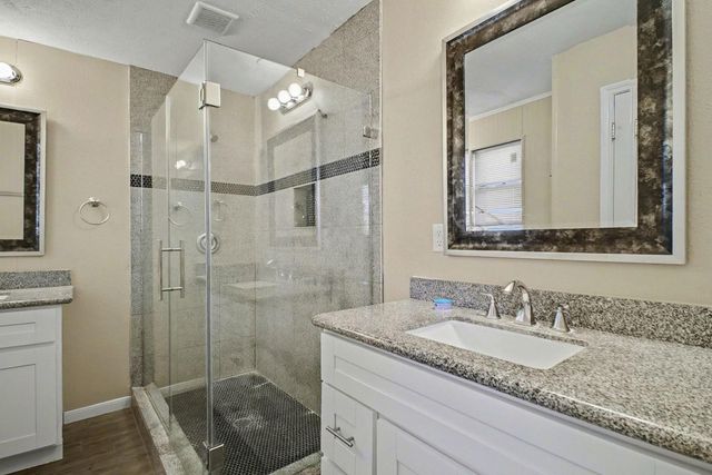 13830 Oakwood Lane, Sugar Land, TX 77498