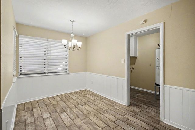 13830 Oakwood Lane, Sugar Land, TX 77498