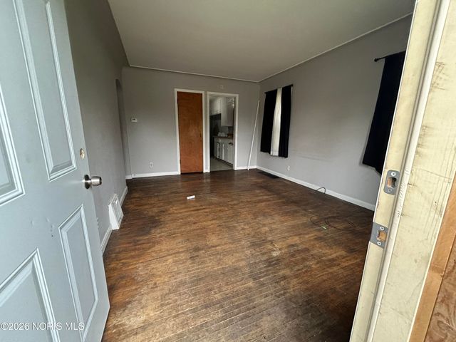 1718 Giant Street, Toledo, OH 43613