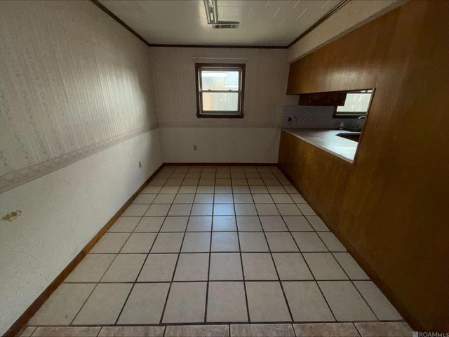 24675 Pecan Place Dr, Plaquemine, LA 70764