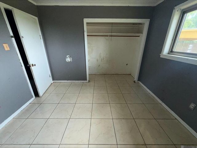 24675 Pecan Place Dr, Plaquemine, LA 70764