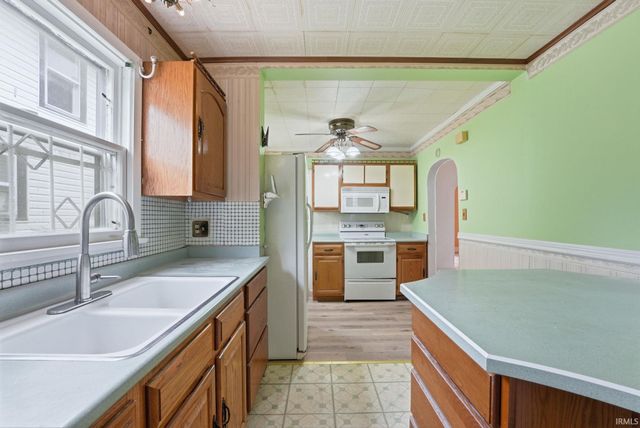 2908 Winter Street, Fort Wayne, IN 46806