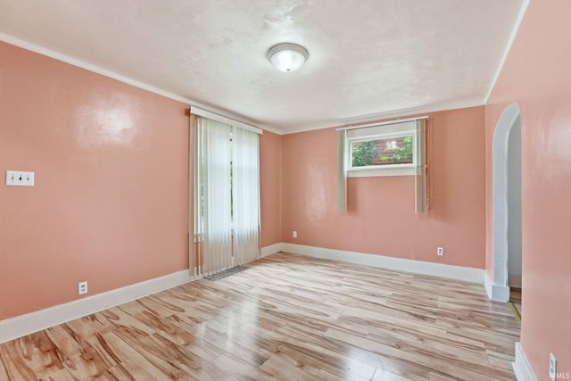 2908 Winter Street, Fort Wayne, IN 46806