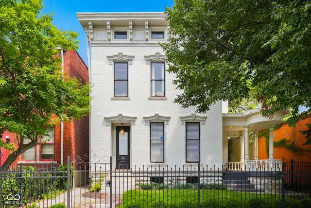 214 E Saint Joseph Street, Indianapolis, IN 46202