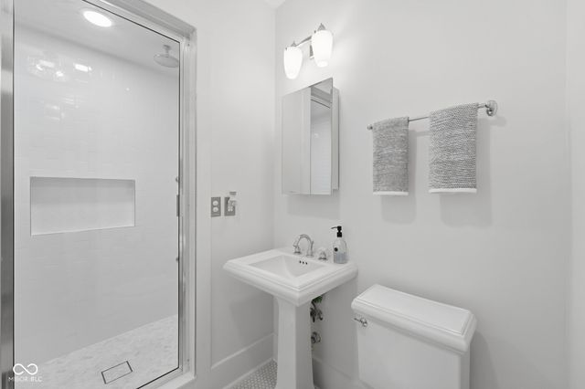 214 E Saint Joseph Street, Indianapolis, IN 46202