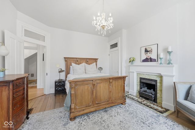 214 E Saint Joseph Street, Indianapolis, IN 46202