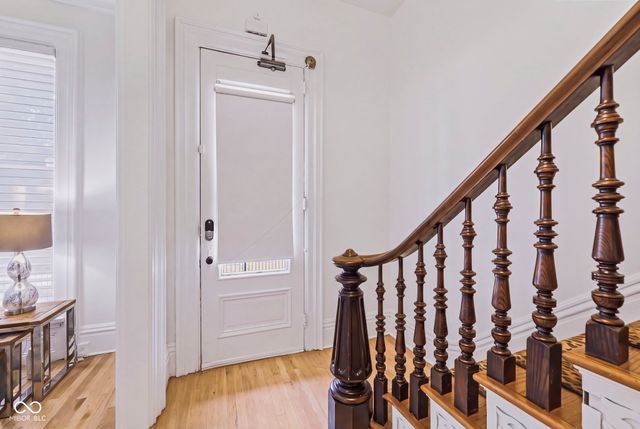 214 E Saint Joseph Street, Indianapolis, IN 46202