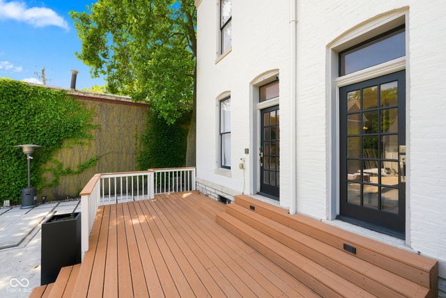 214 E Saint Joseph Street, Indianapolis, IN 46202