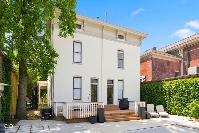 214 E Saint Joseph Street, Indianapolis, IN 46202