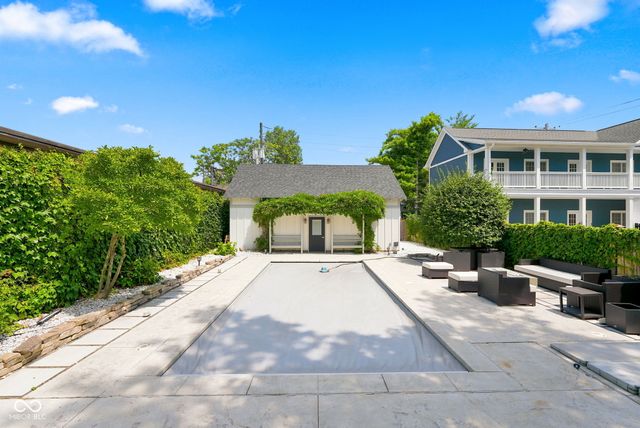 214 E Saint Joseph Street, Indianapolis, IN 46202