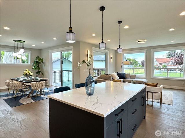 11700 SE 234th Place, Kent, WA 98031