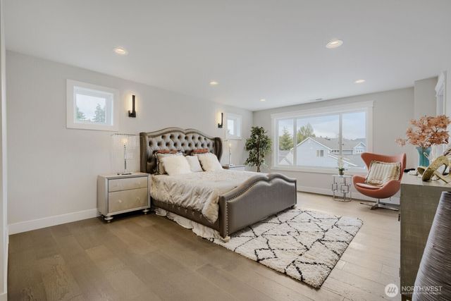 11700 SE 234th Place, Kent, WA 98031