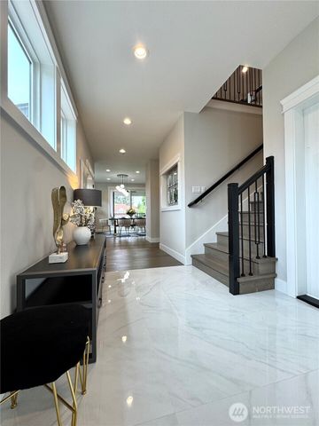 11700 SE 234th Place, Kent, WA 98031