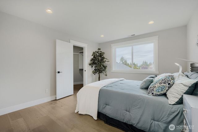 11700 SE 234th Place, Kent, WA 98031