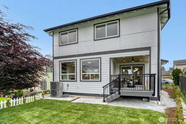 11700 SE 234th Place, Kent, WA 98031