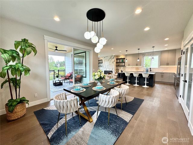 11700 SE 234th Place, Kent, WA 98031