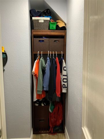 15506 Red Pine Ridge Way, Houston, TX 77049