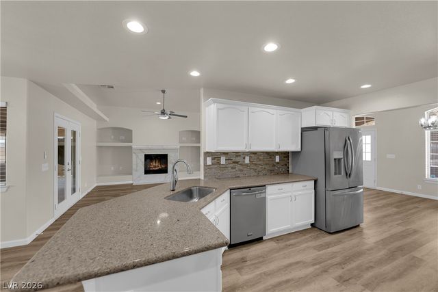 6711 Longmeadow Drive, Pahrump, NV 89061