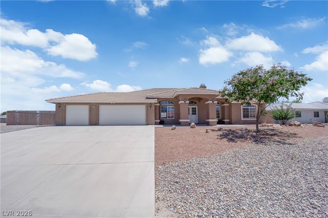 6711 Longmeadow Drive, Pahrump, NV 89061