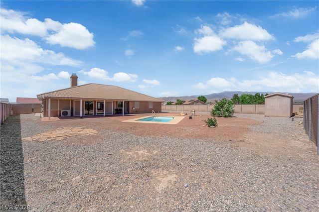 6711 Longmeadow Drive, Pahrump, NV 89061