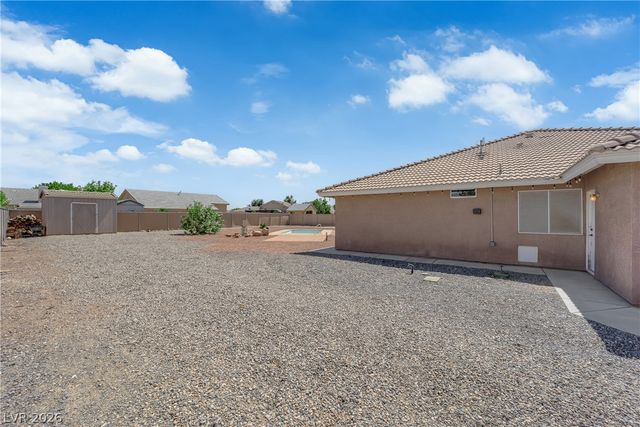 6711 Longmeadow Drive, Pahrump, NV 89061