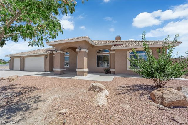 6711 Longmeadow Drive, Pahrump, NV 89061