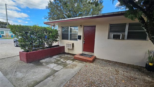 6204 Dewey St 1, Hollywood, FL 33023