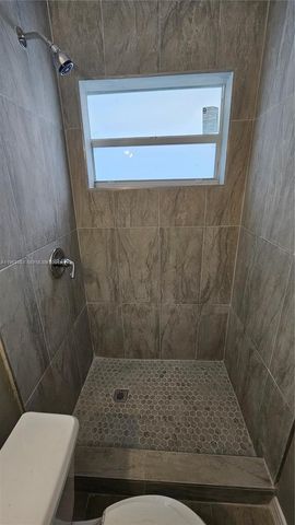 6204 Dewey St 1, Hollywood, FL 33023