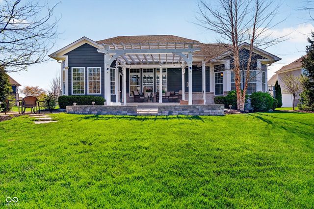 13852 Ambria Drive, Mccordsville, IN 46055