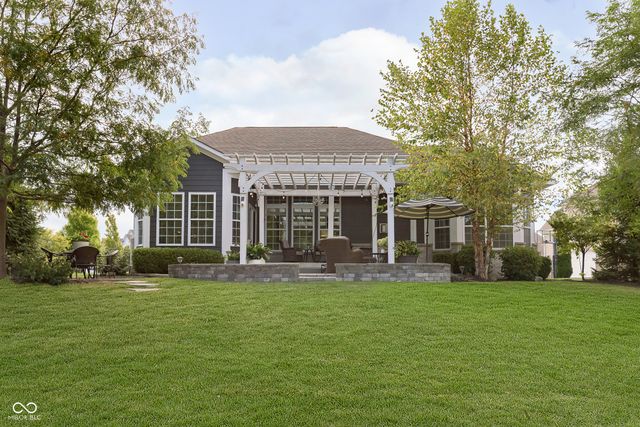 13852 Ambria Drive, Mccordsville, IN 46055
