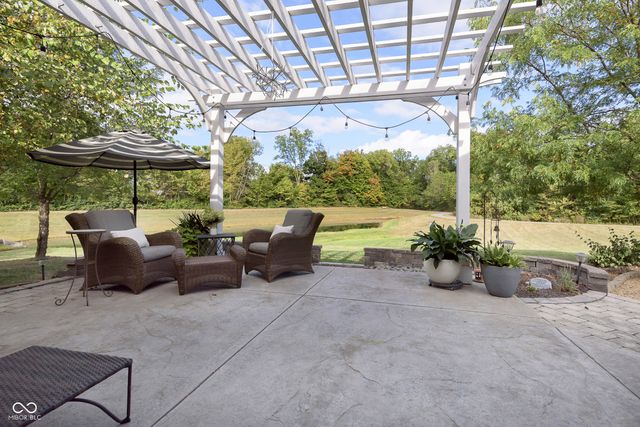 13852 Ambria Drive, Mccordsville, IN 46055