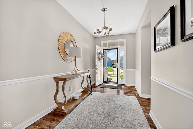 13852 Ambria Drive, Mccordsville, IN 46055