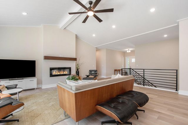 3719 Bradford Street NE, Grand Rapids, MI 49525