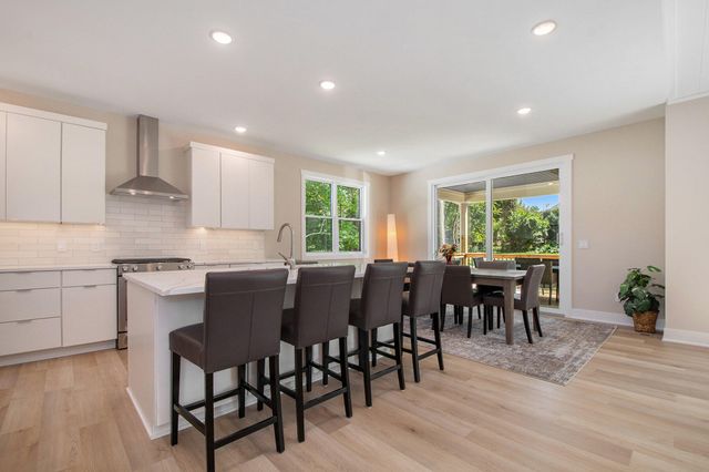 3719 Bradford Street NE, Grand Rapids, MI 49525