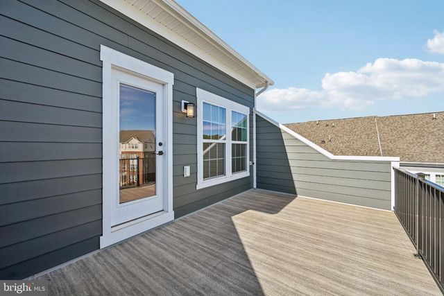 10826 WILLOW TER, Fairfax, VA 22030