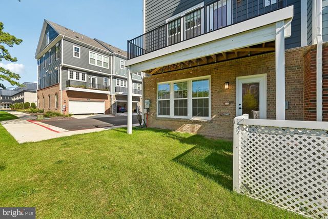 10826 WILLOW TER, Fairfax, VA 22030