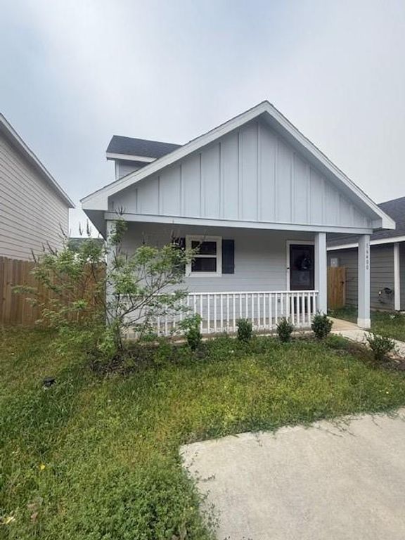 16400 Jasmine Marie Place, Conroe, TX 77306